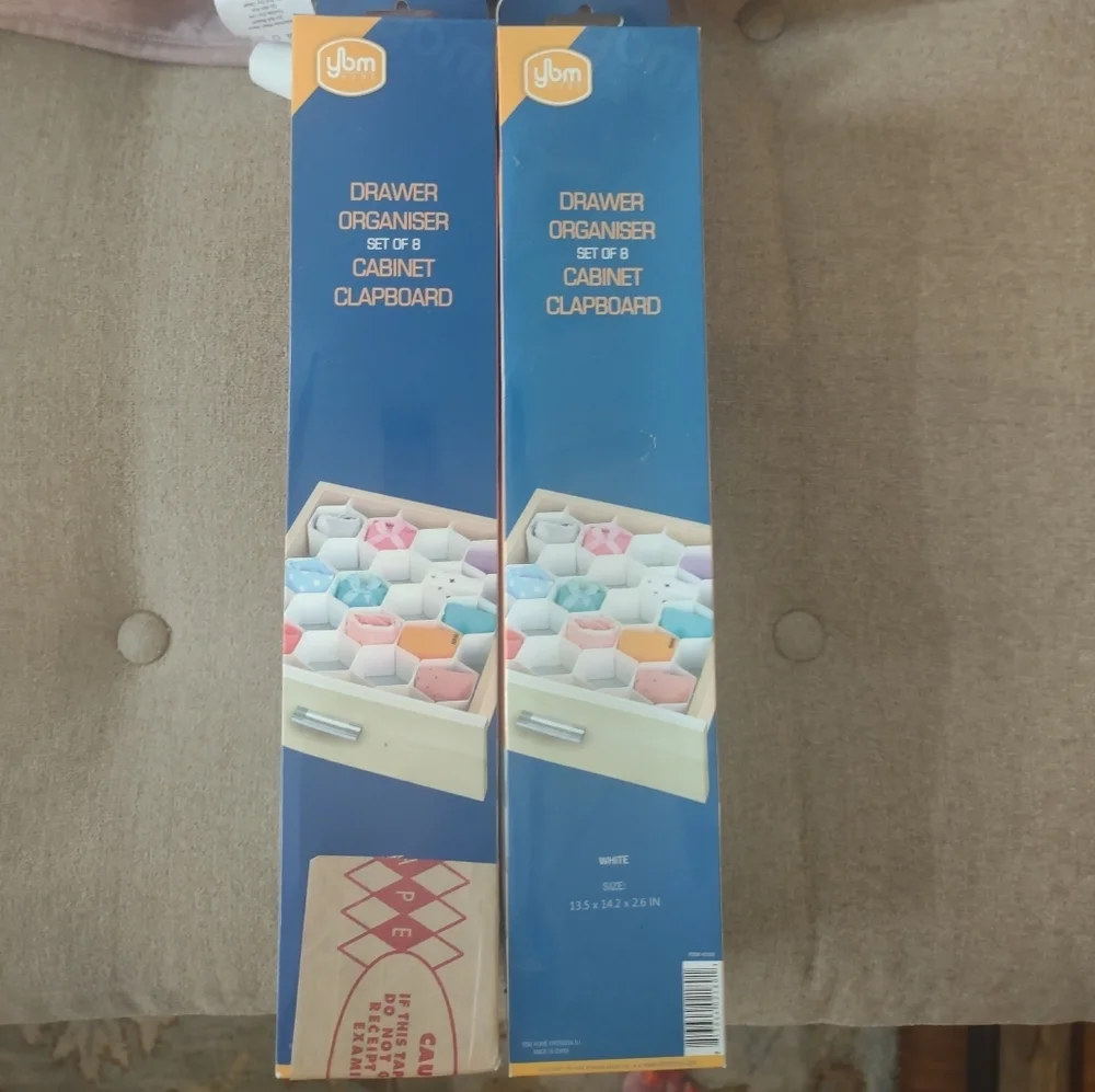 NWT TWO sets of Honeycomb Drawer Organizer Plastic Partition Cabinet Cla…